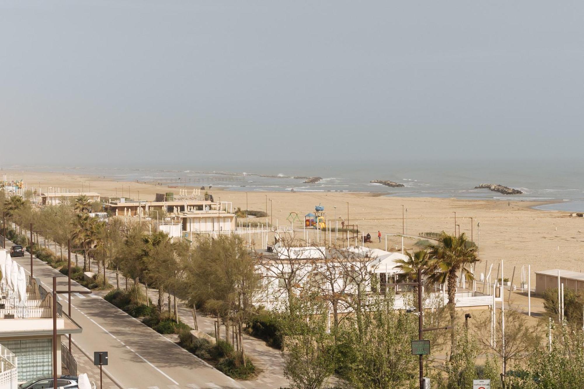 Gabbiano Apartments Rimini Luaran gambar