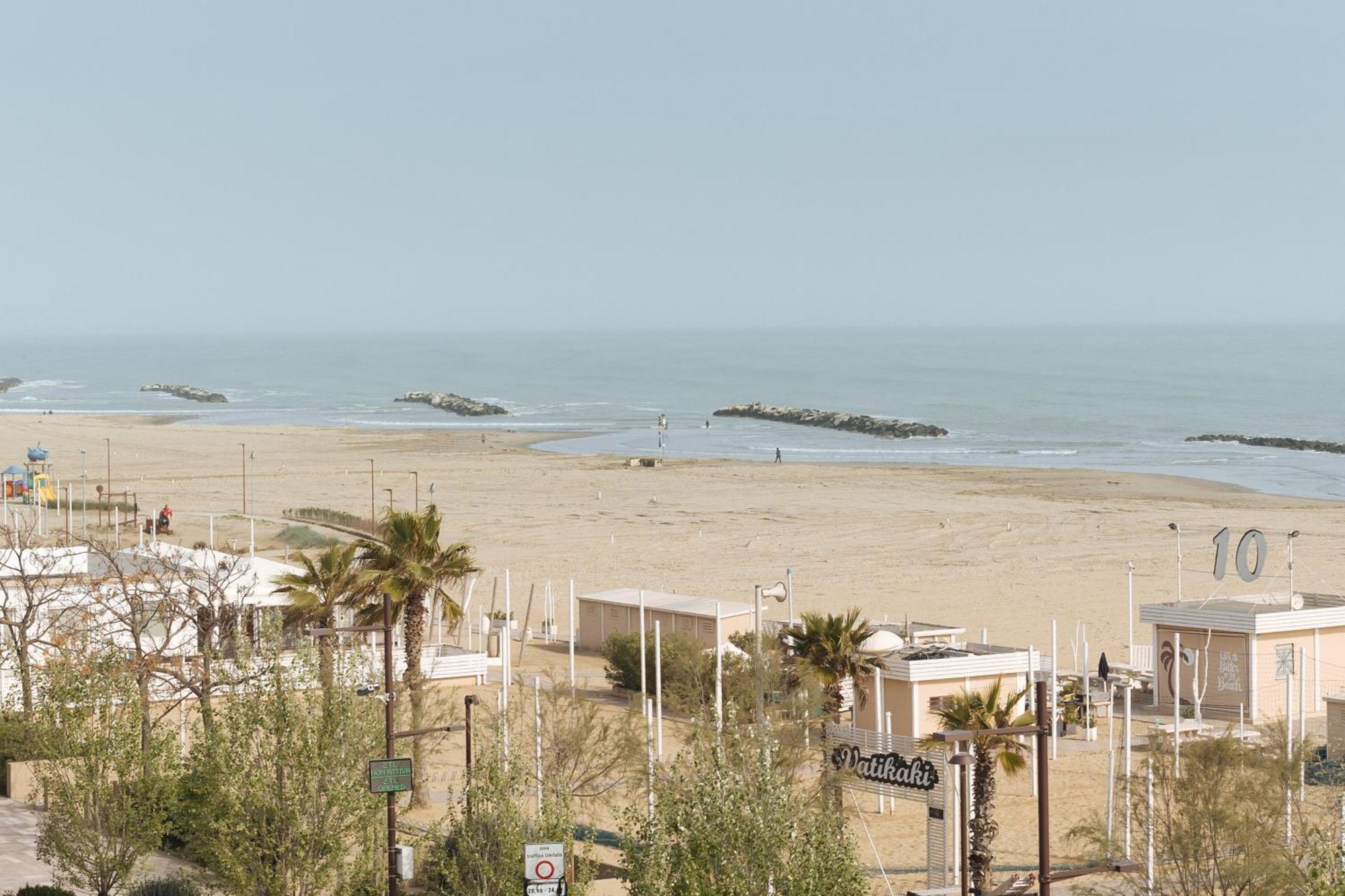 Gabbiano Apartments Rimini Luaran gambar