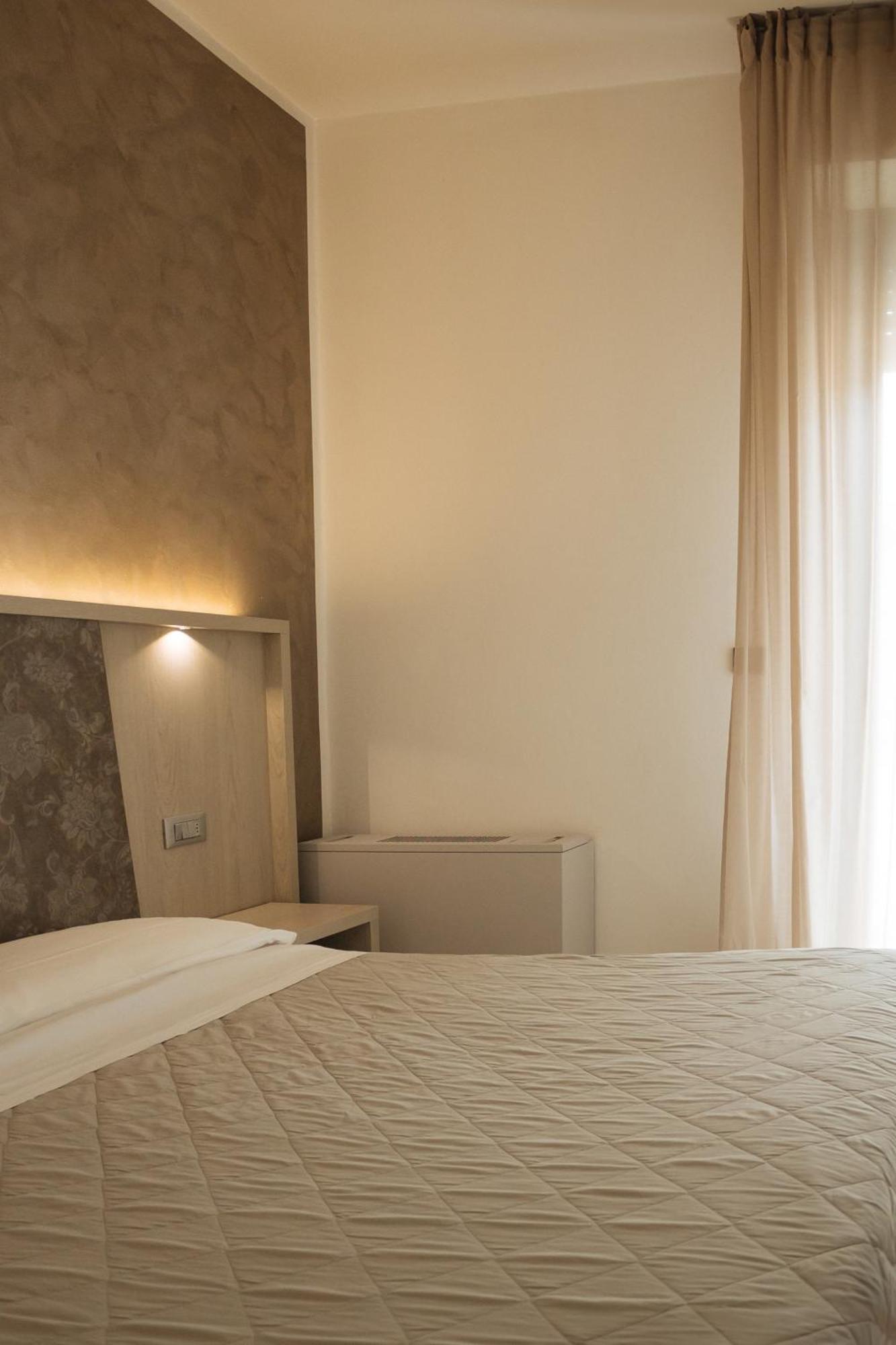 Gabbiano Apartments Rimini Luaran gambar